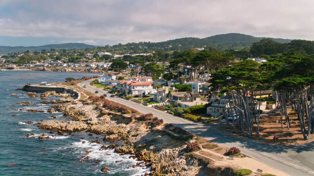 Arcadia Home Care of Monterey provides support to local families throughout the Central Coast to help our older adults safely age in place in their own homes in our spectacularly beautiful part of California.
